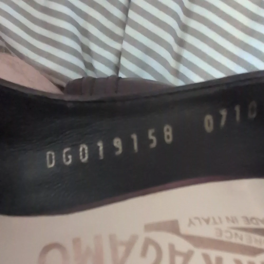 Salvatore Ferragamo Women's Dark Purple‎ Pump Heels Size 5.5 Made In Italy